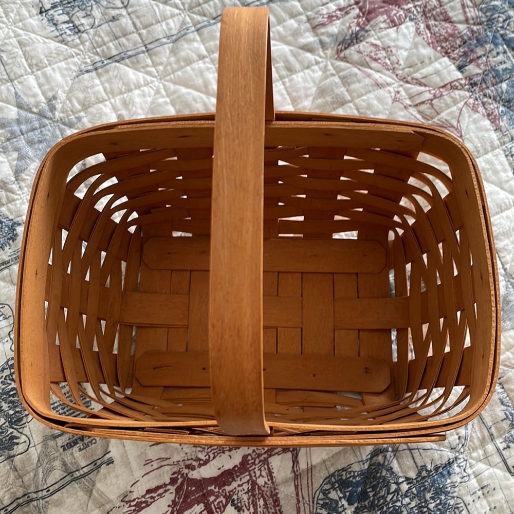 Longaberger 1997 One Handle Basket. - Picture 2 of 9